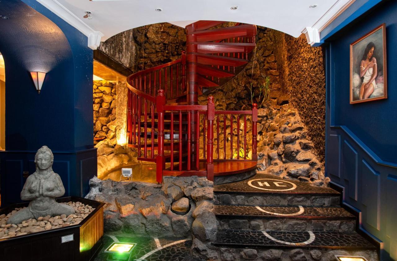 Hotel Colbert - Spa & Casino Антананариву Екстериор снимка