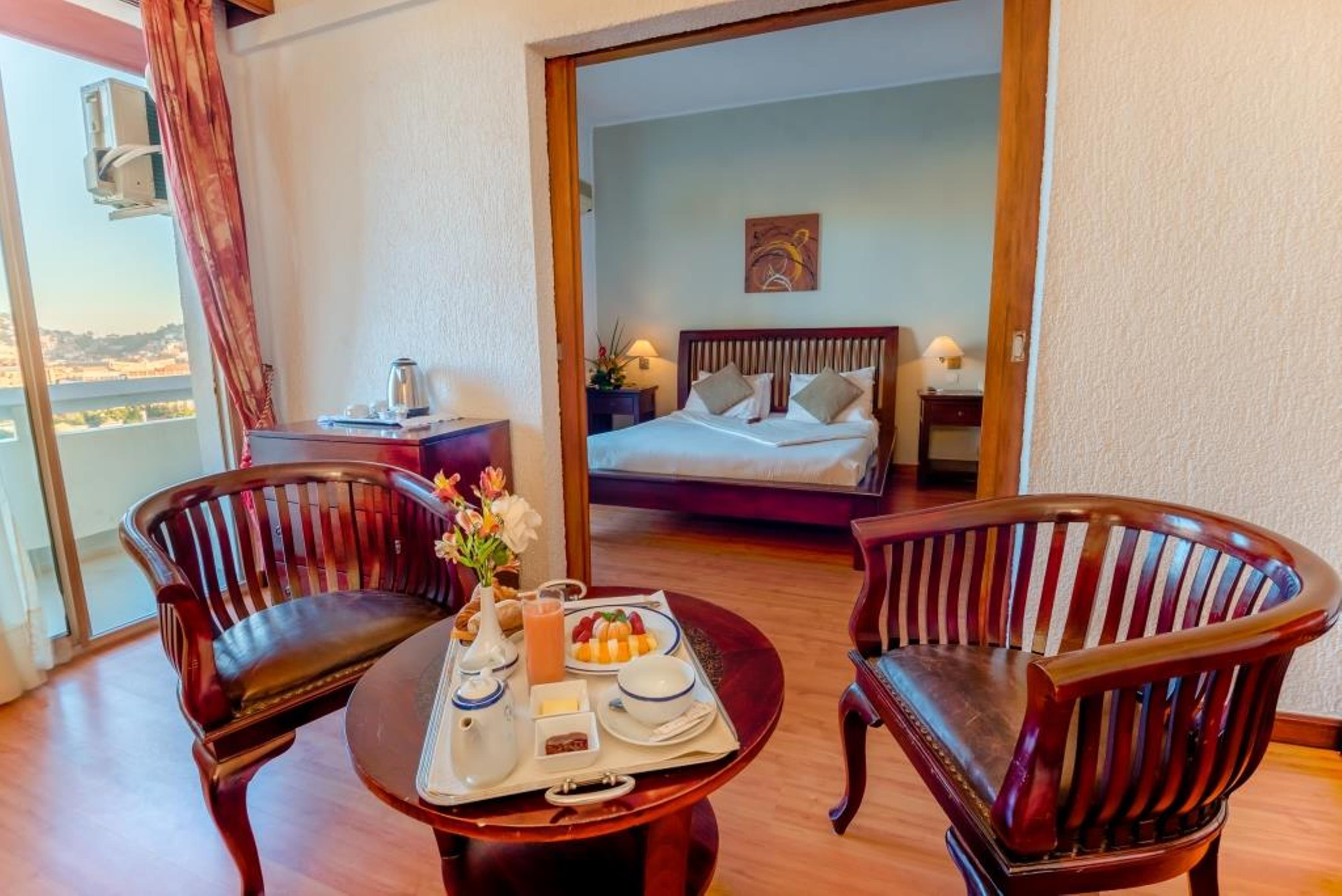 Hotel Colbert - Spa & Casino Антананариву Екстериор снимка